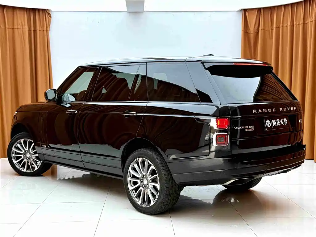 Land Rover Range Rover — миниатюра 6