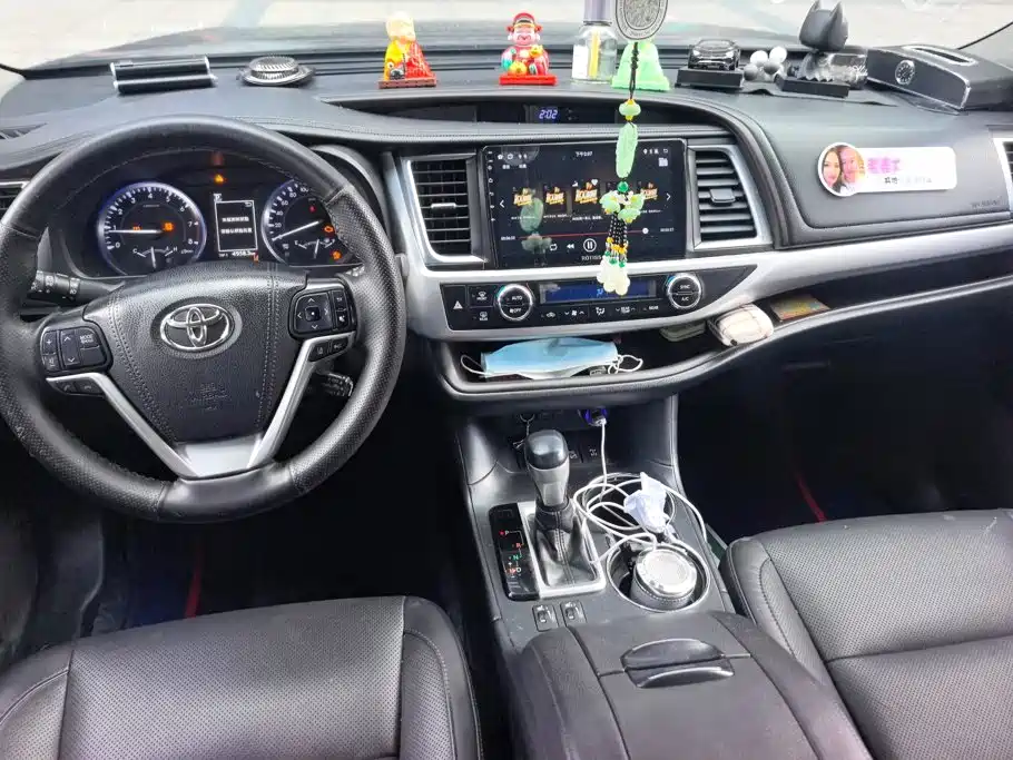 Toyota Highlander — миниатюра 12