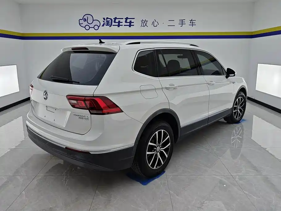 Volkswagen Tiguan L — миниатюра 3