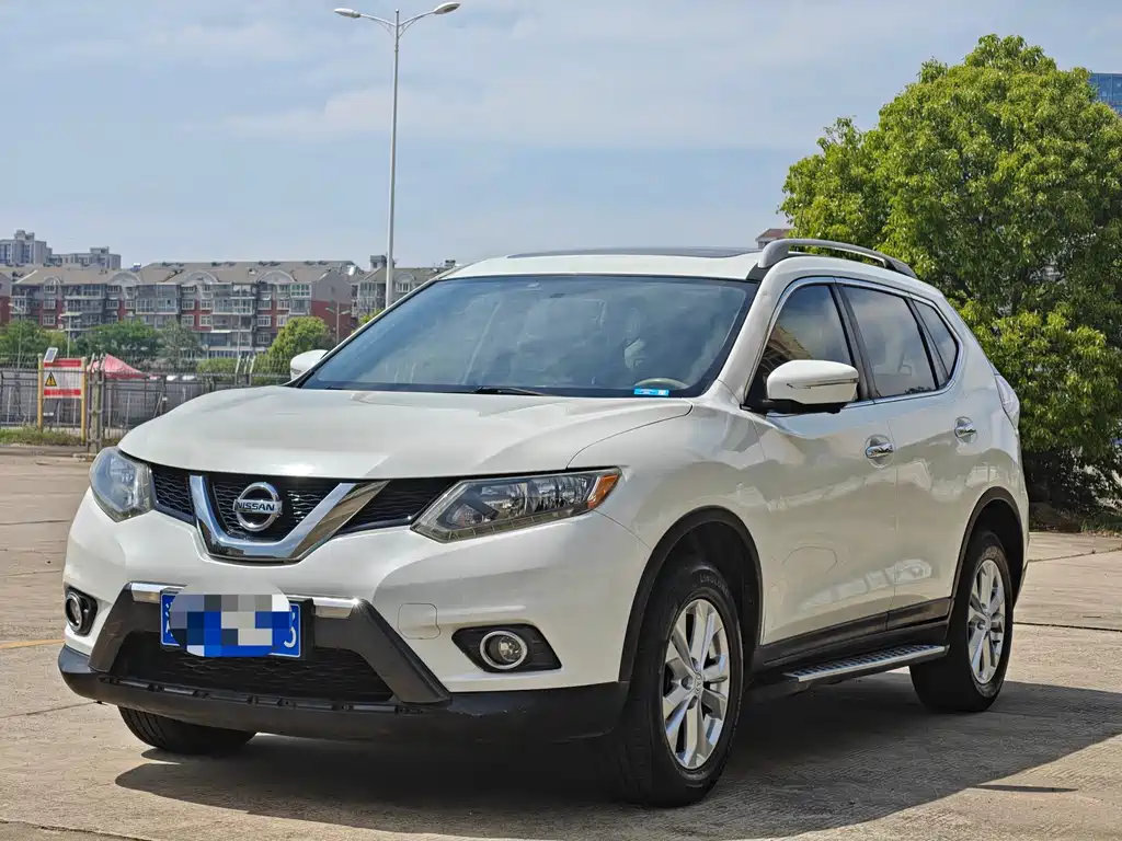 Nissan X-Trail 2015