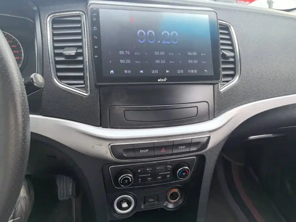 Geely Vision — миниатюра 13