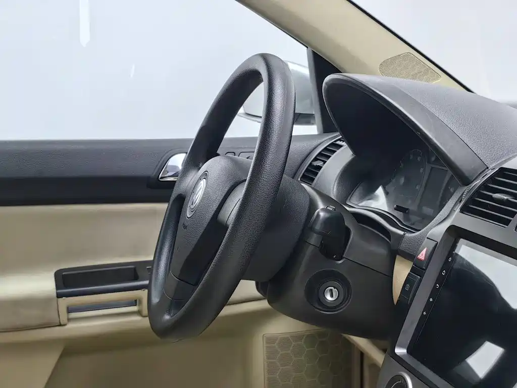 Volkswagen Polo — миниатюра 22