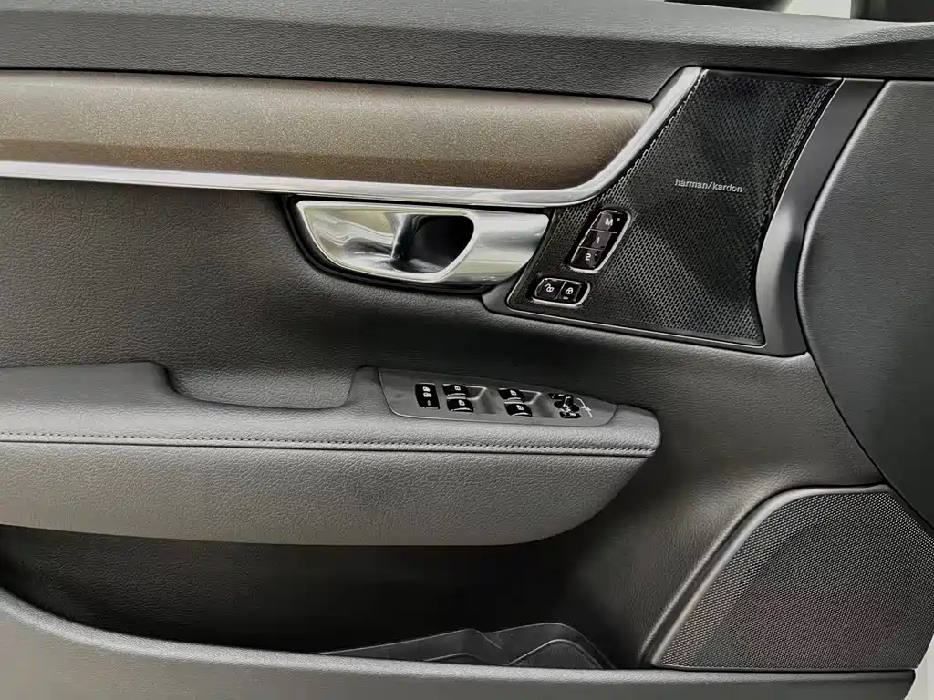 Volvo V90 — миниатюра 13