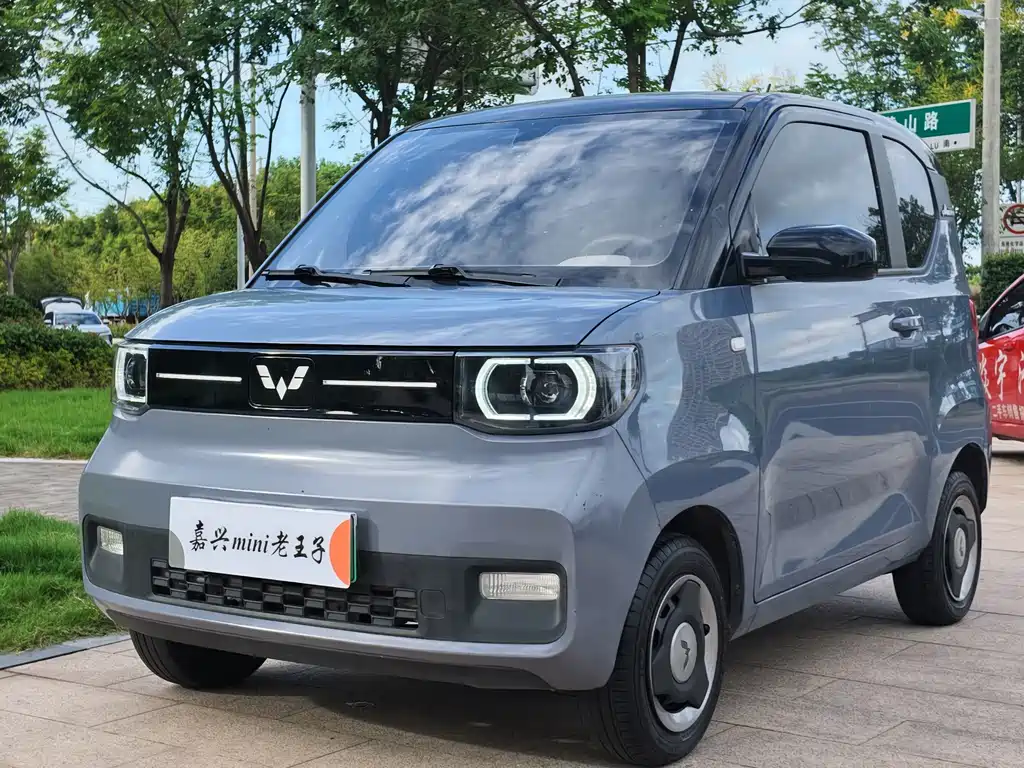 Wuling MINIEV