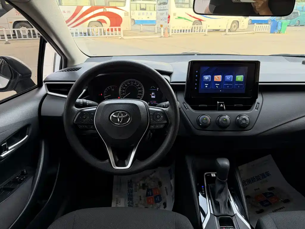 Toyota Corolla — миниатюра 9