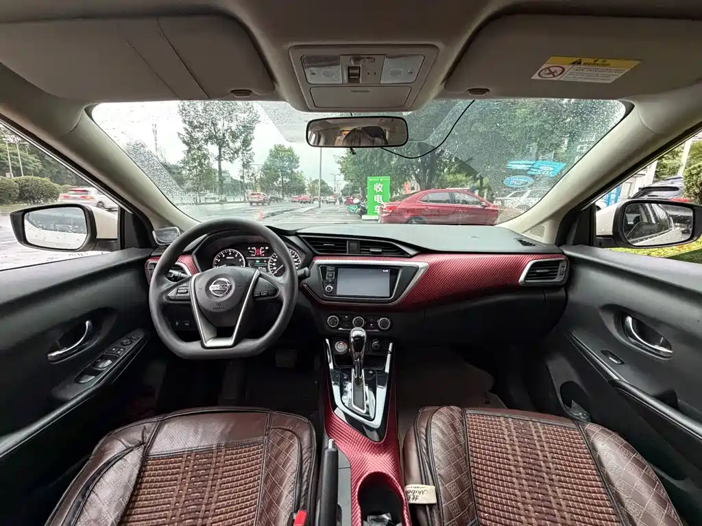 Nissan Bluebird — миниатюра 13