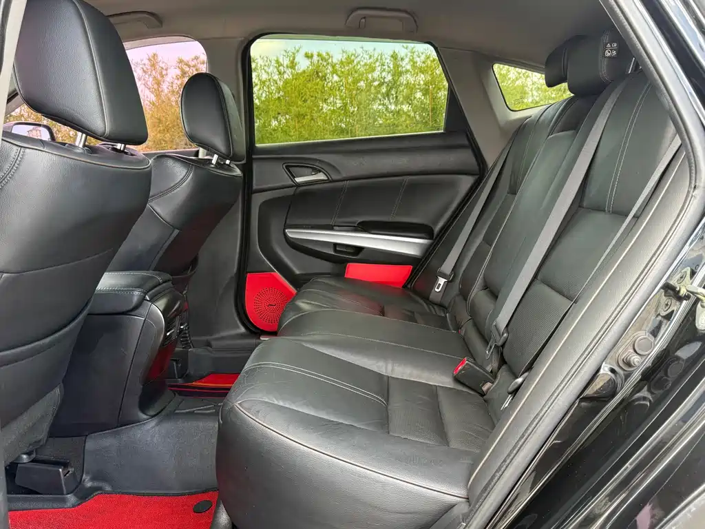 Honda Crosstour — миниатюра 12