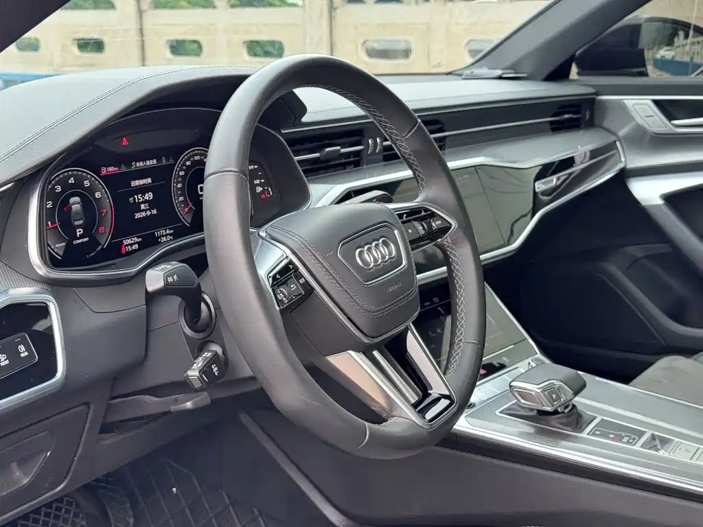 Audi A6L — миниатюра 7