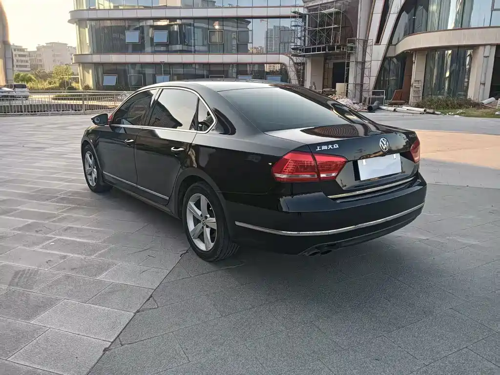 Volkswagen Passat — миниатюра 5