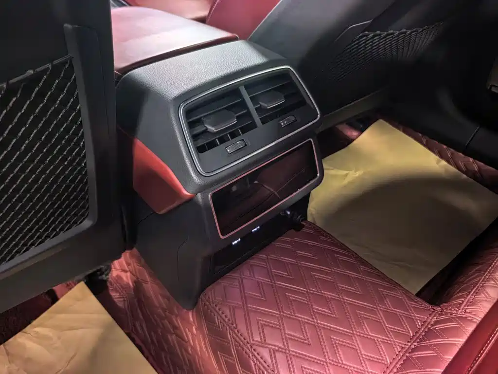Audi A6L — миниатюра 8
