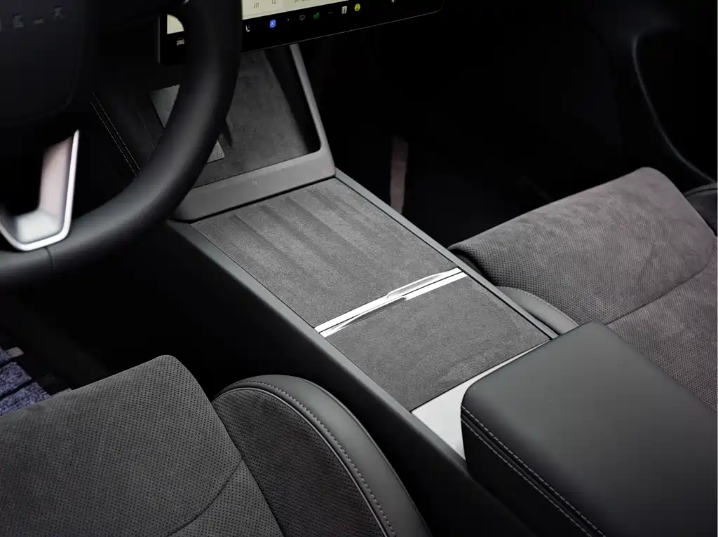 Tesla Model 3 — миниатюра 13