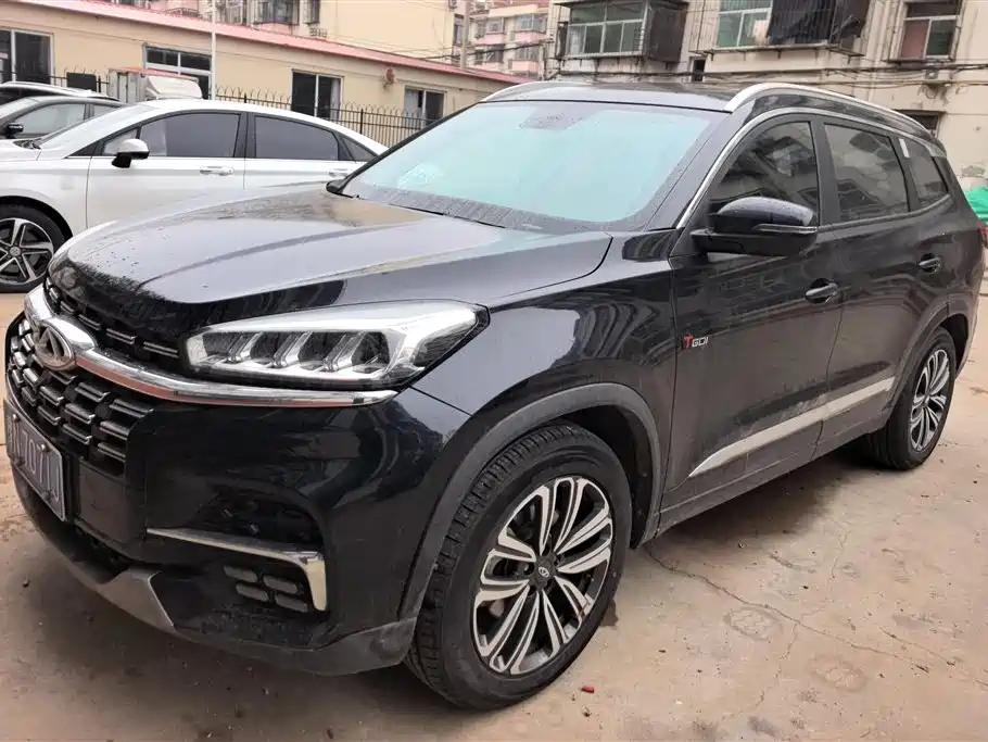 CHERY TIGGO 8