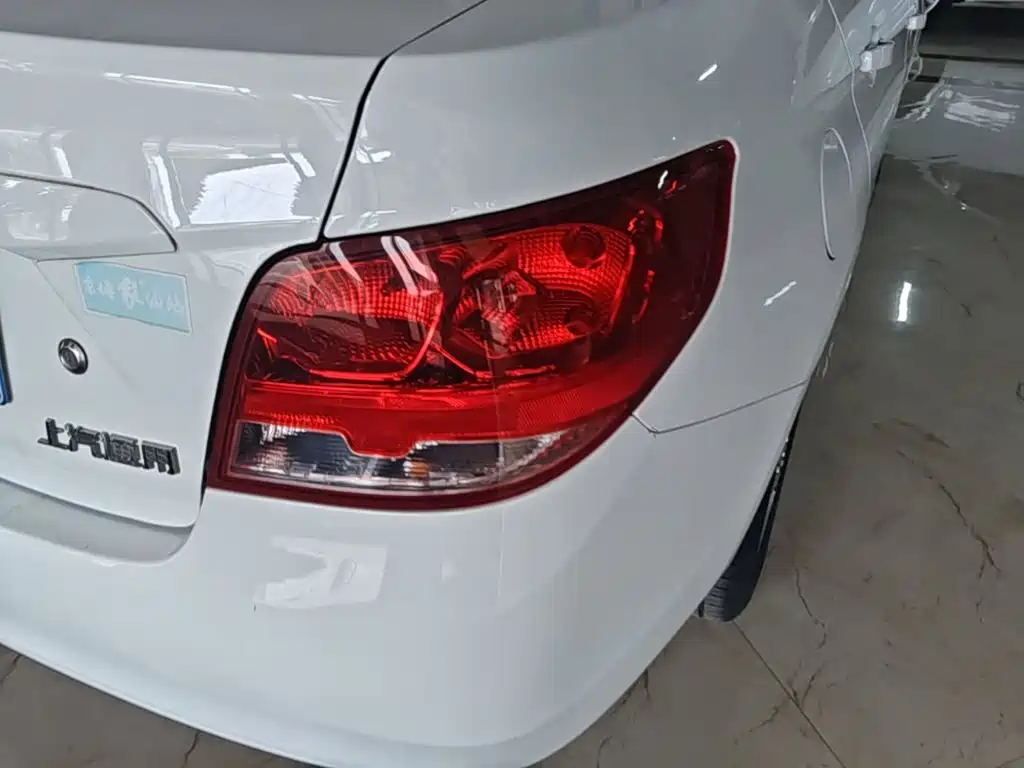 Chevrolet Sail — миниатюра 8