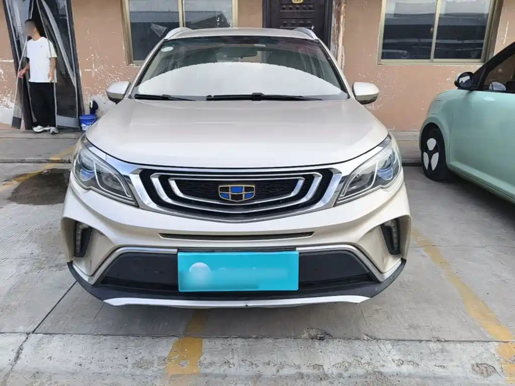 Geely Vision X3 — миниатюра 3