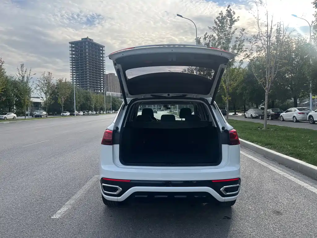 Volkswagen Tayron GTE — миниатюра 19