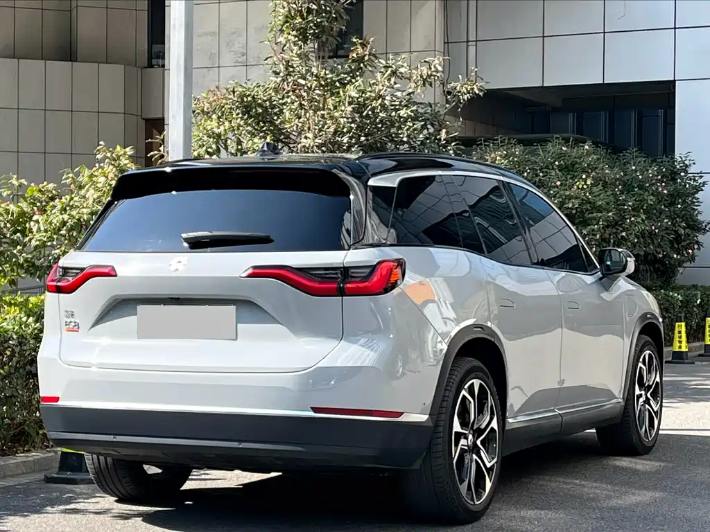 NIO NIO ES8