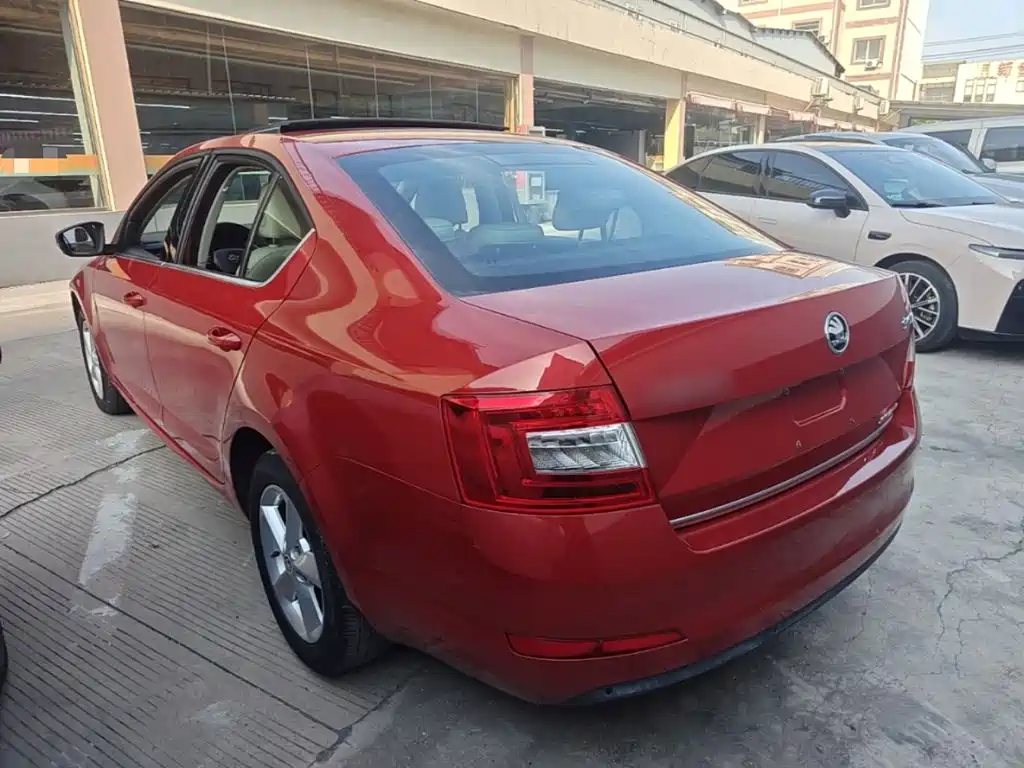 Skoda Octavia — миниатюра 5