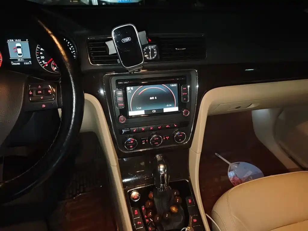 Volkswagen Passat — миниатюра 9