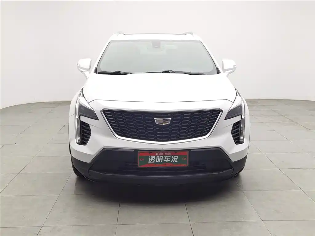 Cadillac XT4 2020 28T