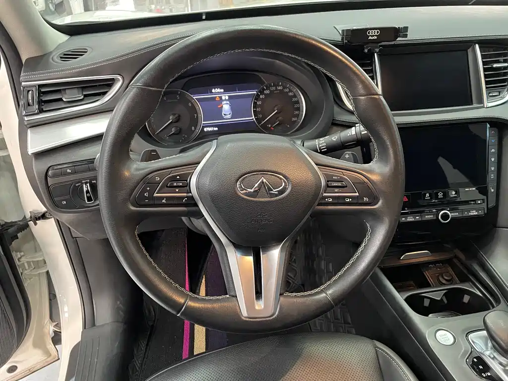 Infiniti QX50 — миниатюра 12
