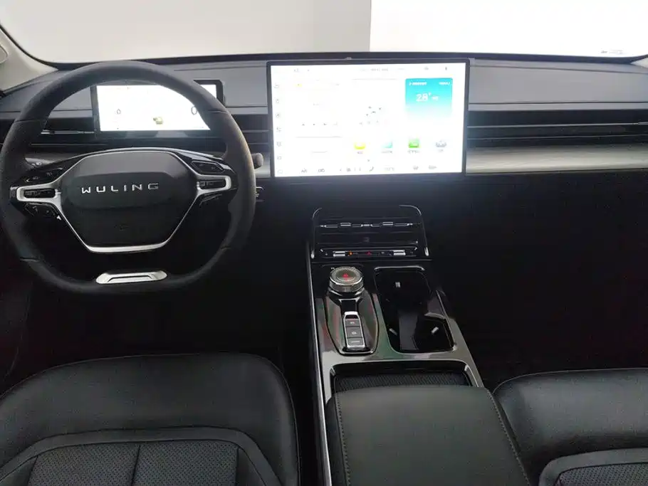 Wuling Xingguang — миниатюра 12