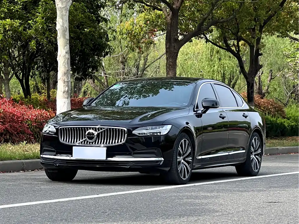 Volvo S90 2024