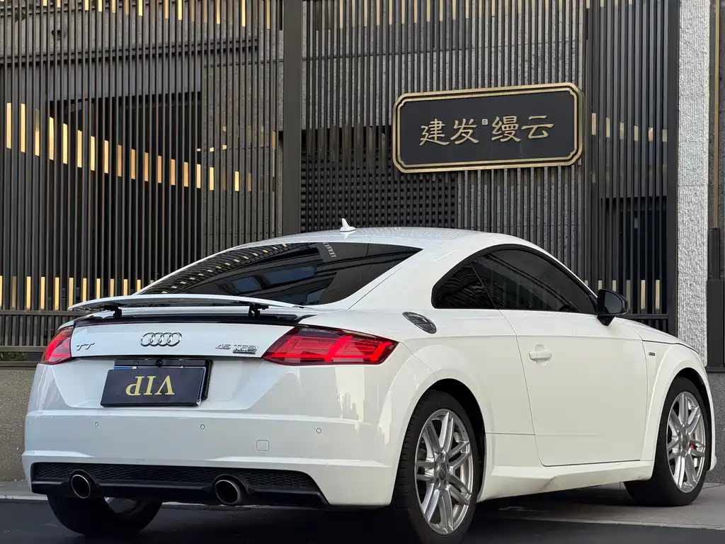 Audi TT 2017 TT Coupe 45 TFSI quattro