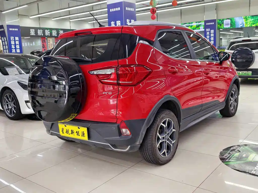 BYD Yuan Pro — миниатюра 9
