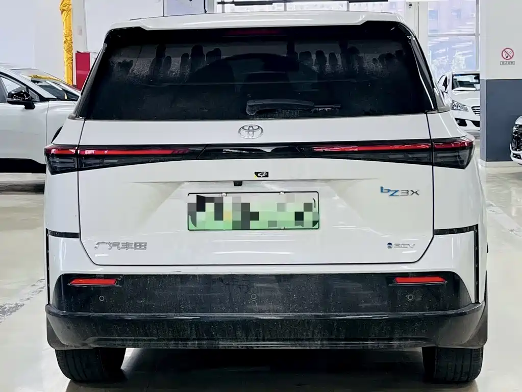 Toyota bZ3X — миниатюра 8