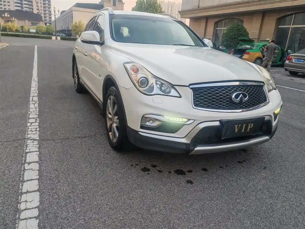Infiniti QX50 — миниатюра 3