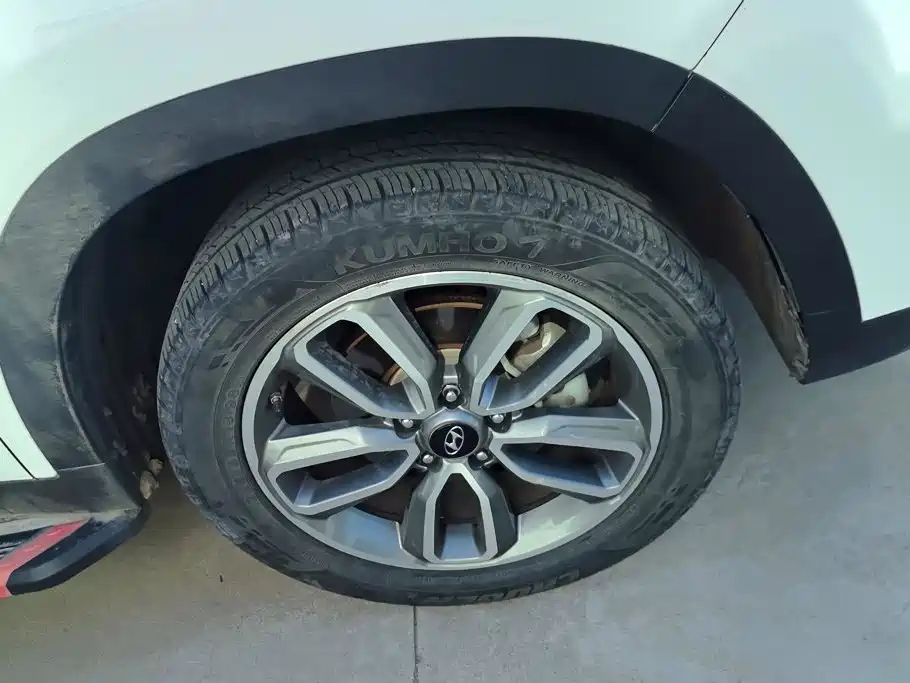 Hyundai ix35 — миниатюра 6