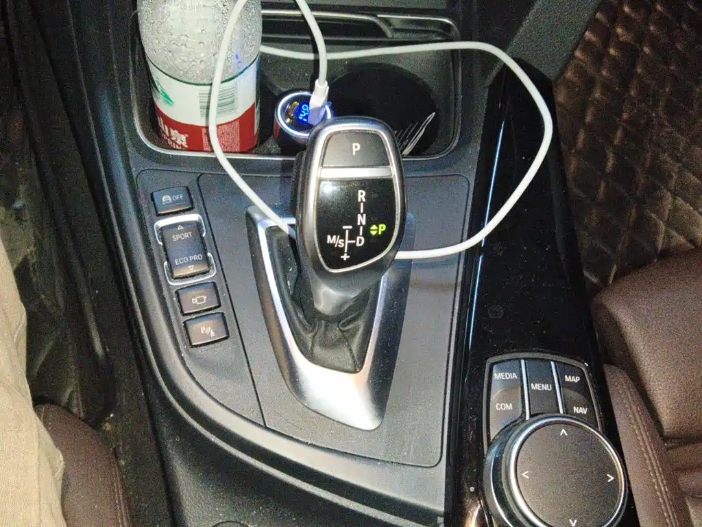 BMW 3 Series — миниатюра 11