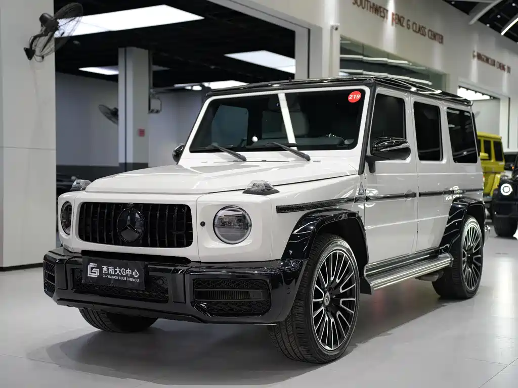 Купить Mercedes-Benz G-Class AMG