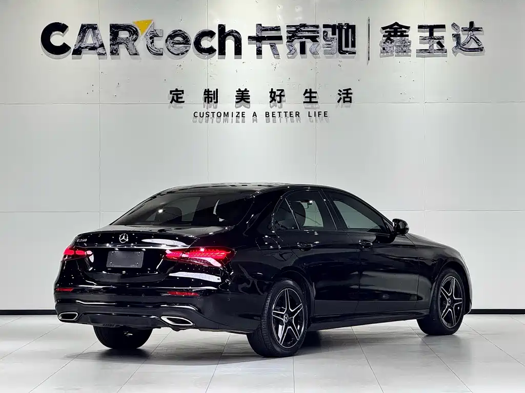 MERCEDES-BENZ E CLASS