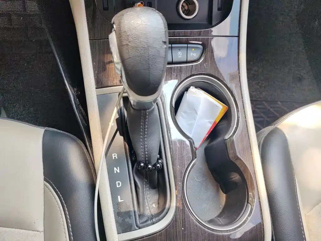 Buick Verano — миниатюра 10