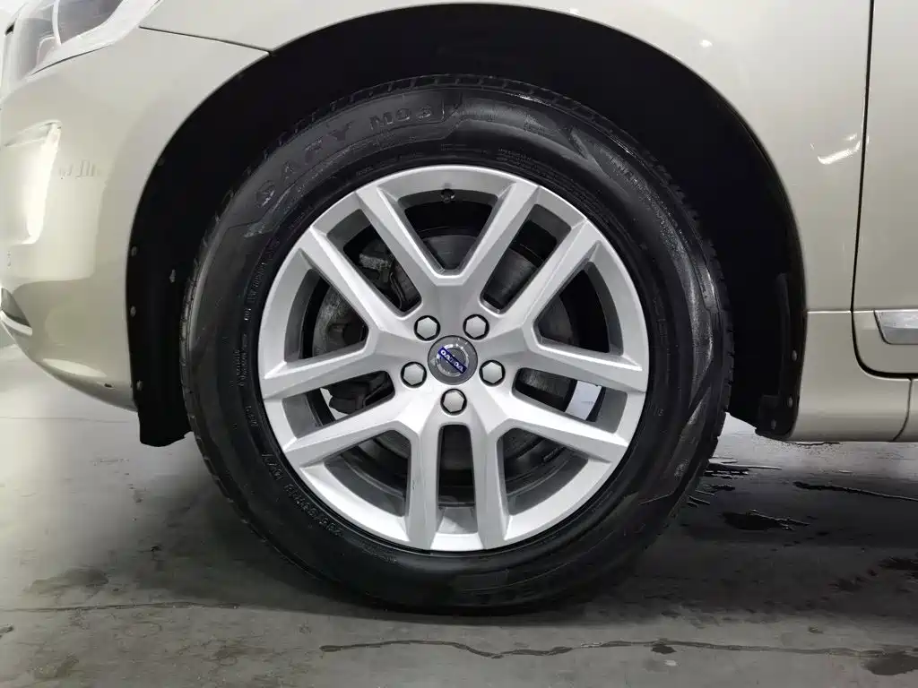 Volvo XC60 — миниатюра 17