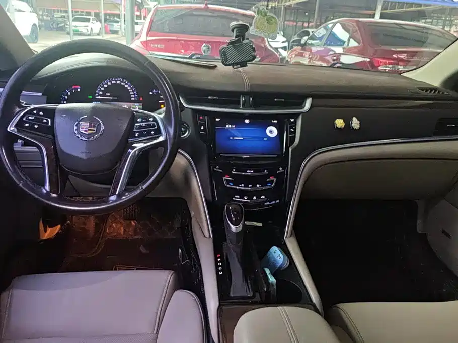 Cadillac XTS — миниатюра 12