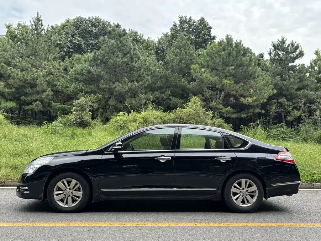Nissan Teana — миниатюра 3