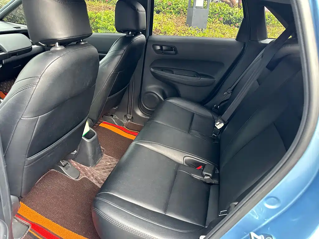Honda Fit — миниатюра 7