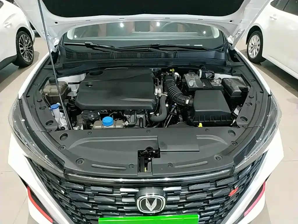 Changan Eado — миниатюра 20