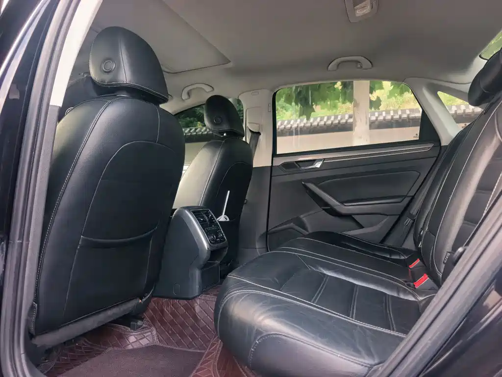 Volkswagen Passat — миниатюра 5