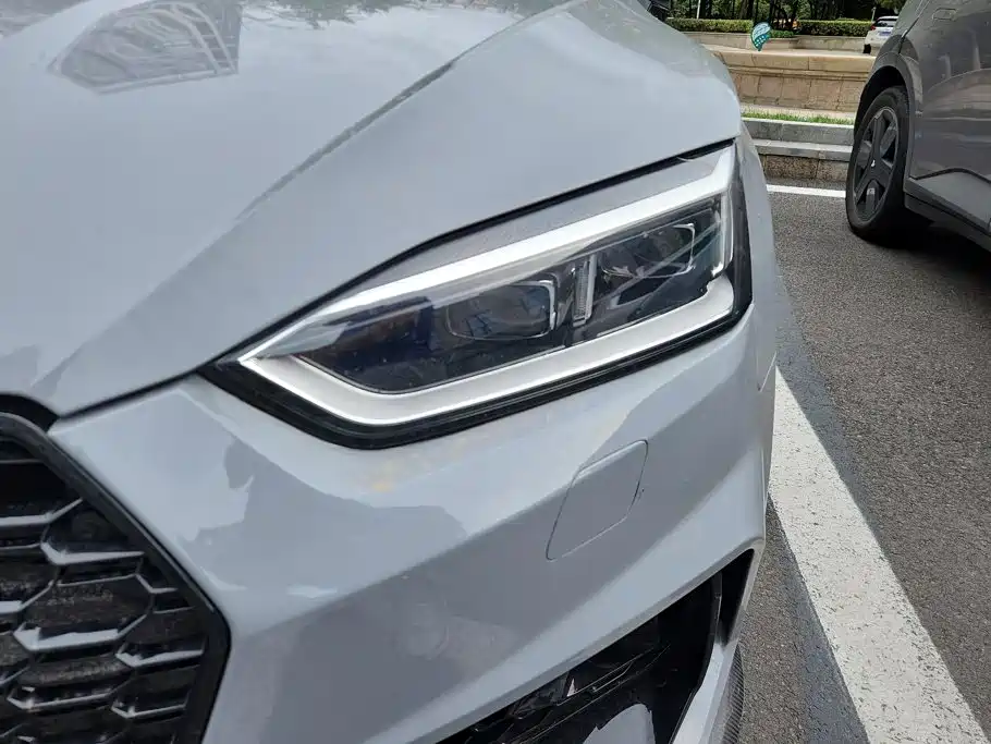 Audi S5 — миниатюра 5