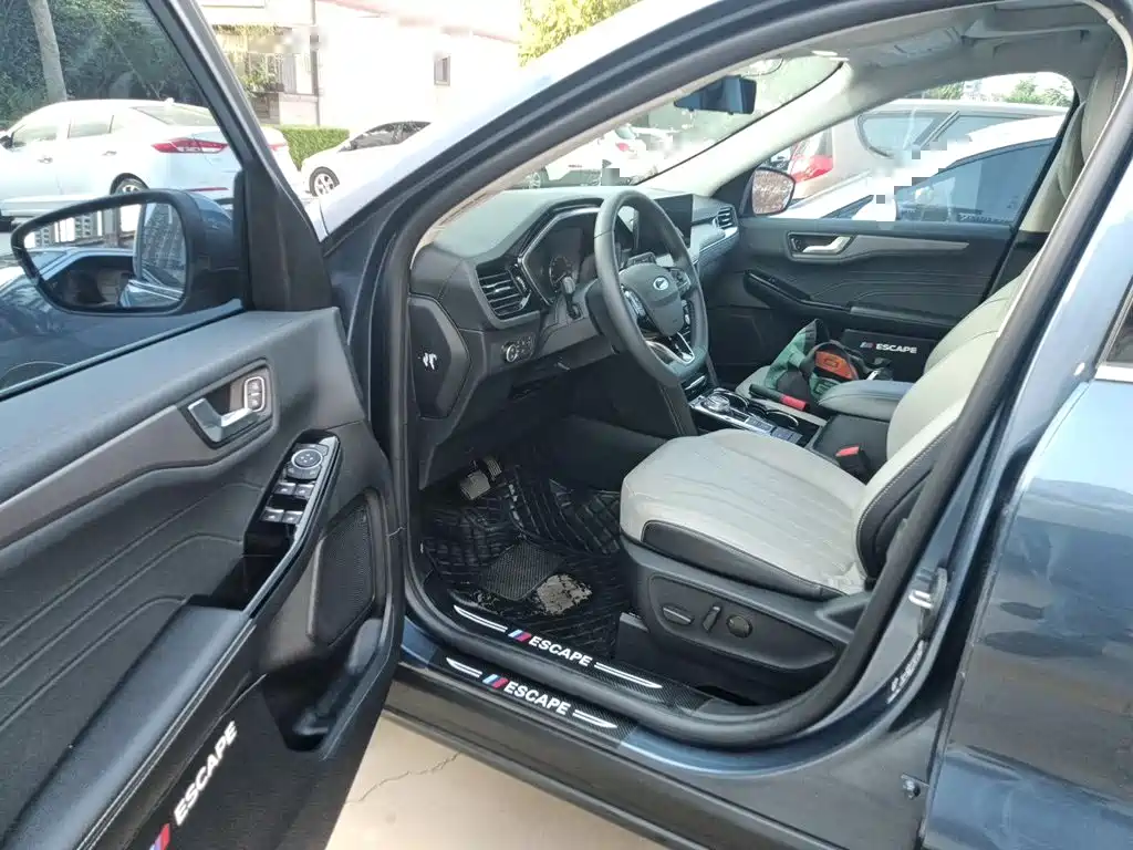 Ford Escape — миниатюра 14