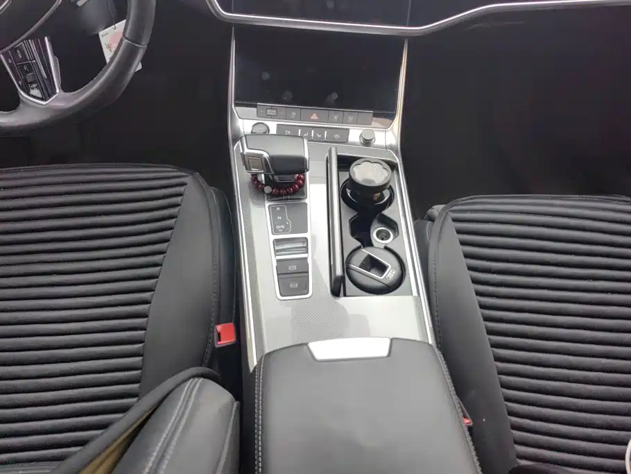 Audi A6L — миниатюра 16