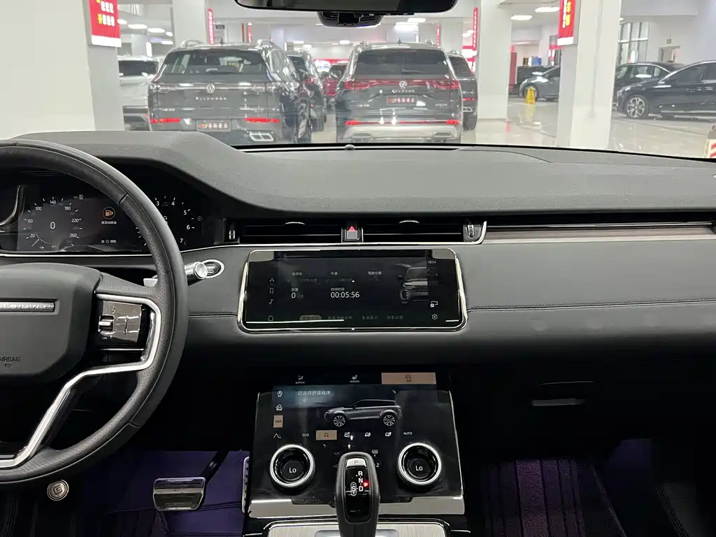 Land Rover Evoque — миниатюра 6