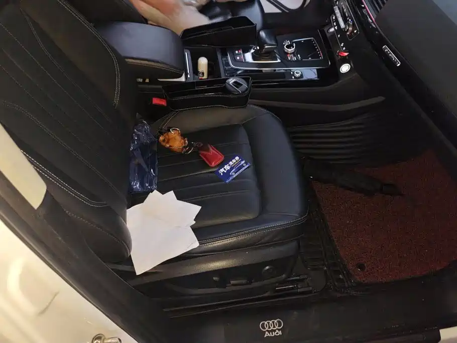 Audi Q5L — миниатюра 8