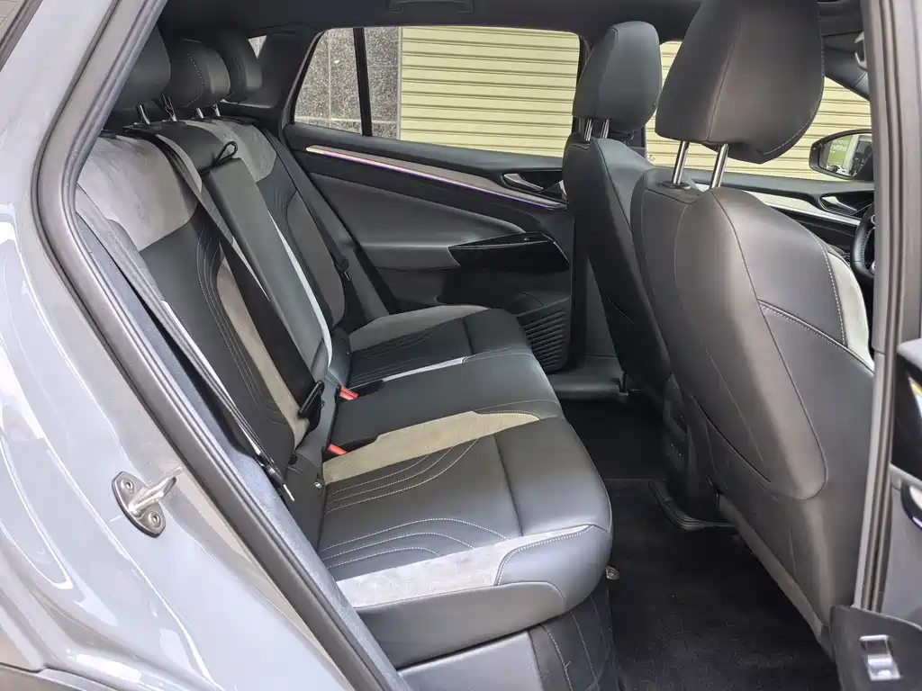 Volkswagen ID.4 Crozz — миниатюра 12
