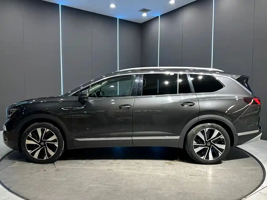 Volkswagen Talagon — миниатюра 4