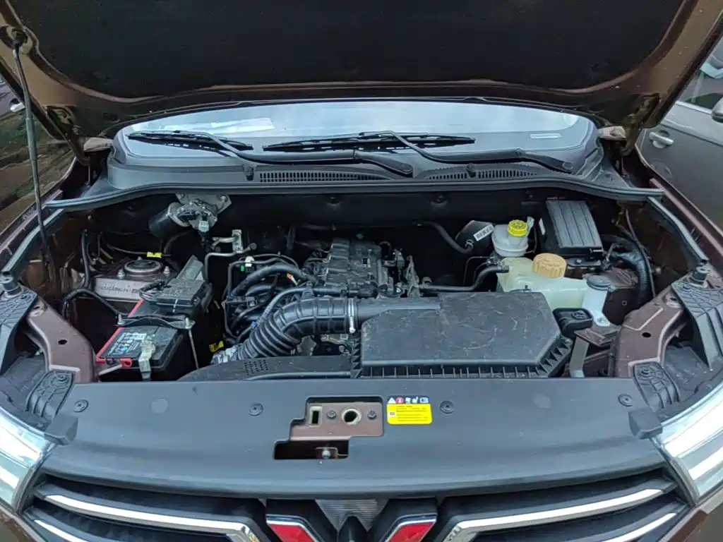 Wuling Hongguang — миниатюра 20