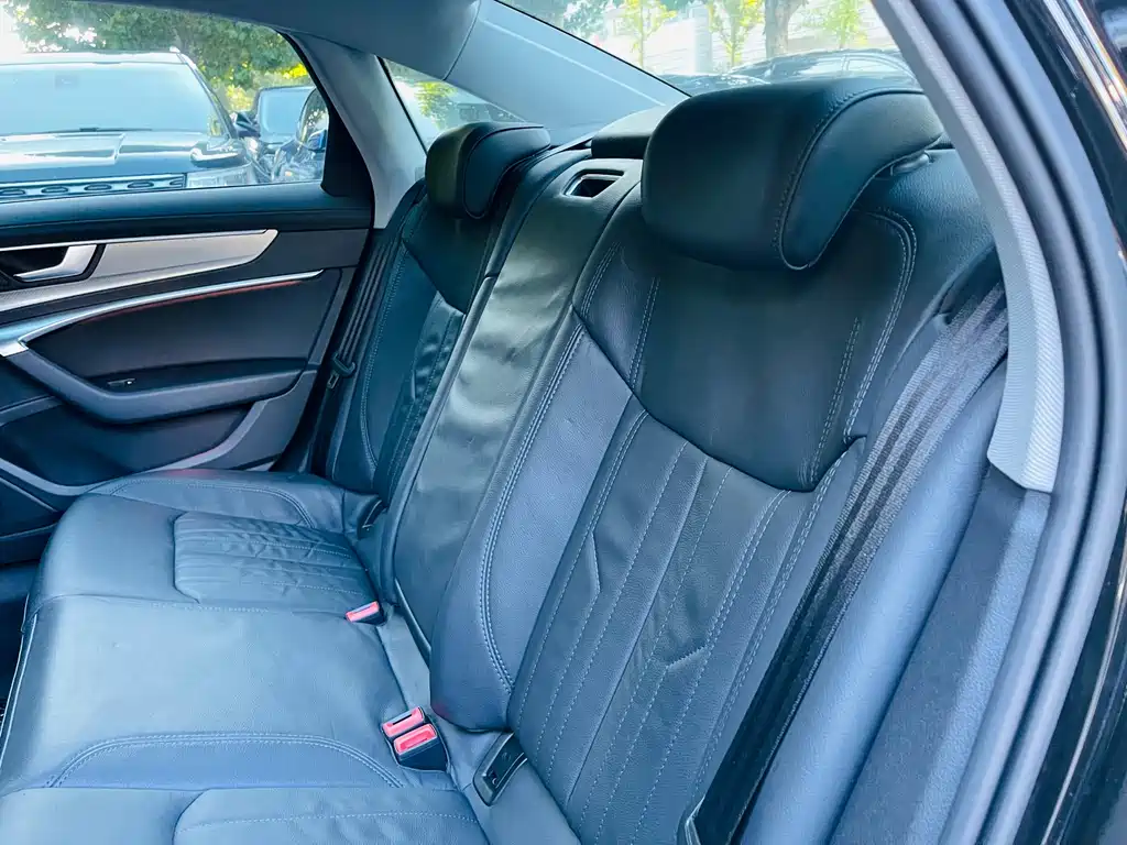 Audi A6L — миниатюра 14